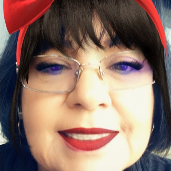 Meet your Posher, Mavis - Picture 1 of 1